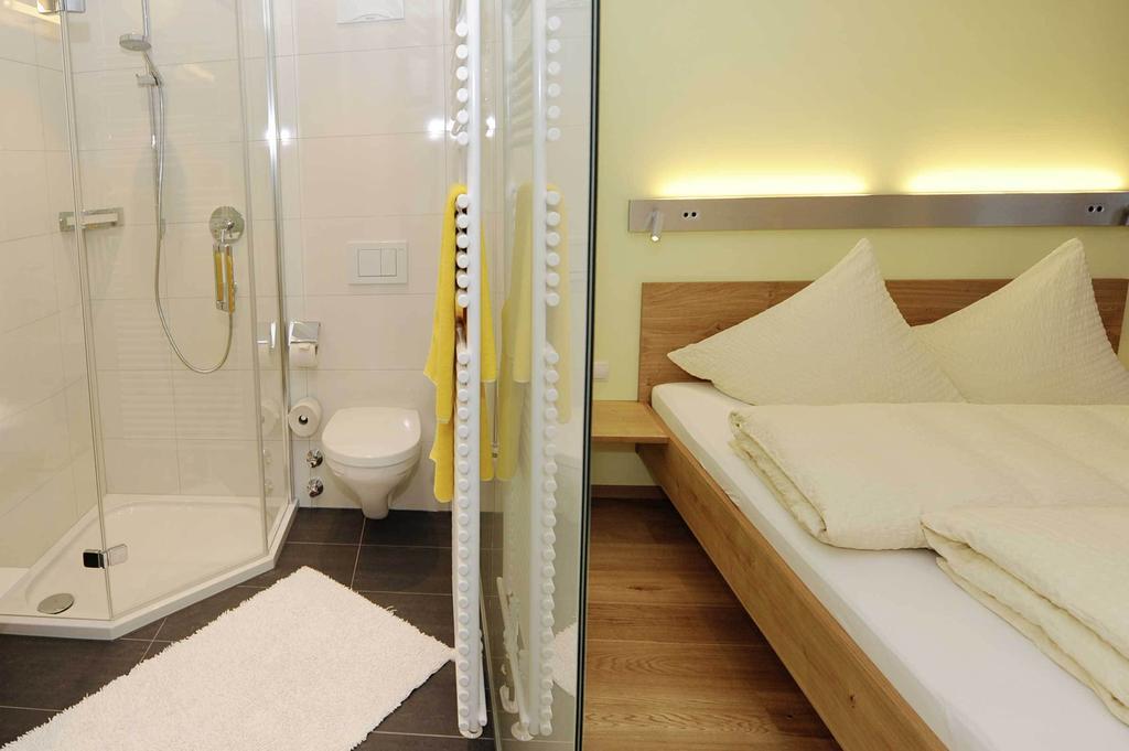 Valbella Bed & Breakfast Partenen Zewnętrze zdjęcie