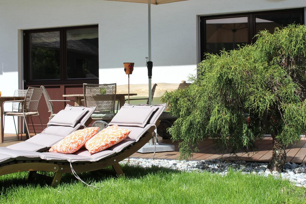 Valbella Bed & Breakfast Partenen Zewnętrze zdjęcie